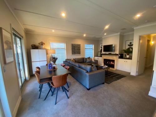 Cardrona Mountain Villa – khách sạn tại Cardrona