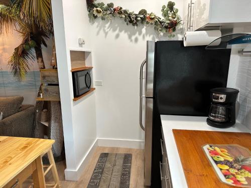 Studio Apartment 5 minutes from beach in St Petersburg, USA