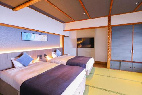 Superior Japanese-Style Twin Beds(Sea Side) - Shower Only - Non-Smoking