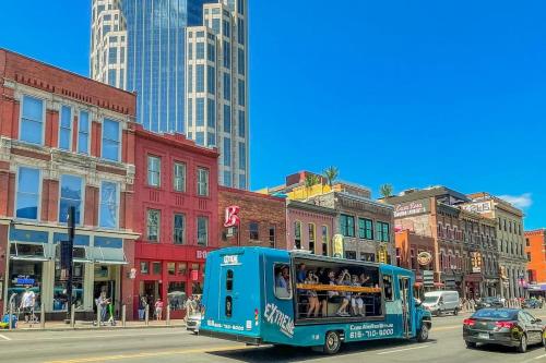 Grand Loft ON THEE Broadway Strip in Nashville, USA