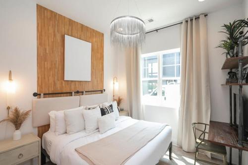 Rooftop Deck and Rec Room Minutes to DWNTN in Nashville, USA