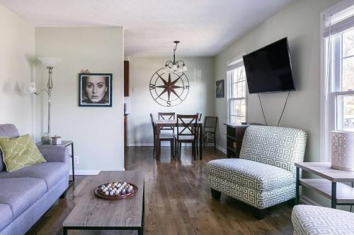 3 Bedroom Cottage Only 3 Miles from Downtown in Nashville, USA