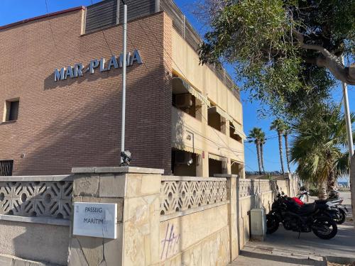 A szálláshely kívülről, MarPlana in Castelldefels