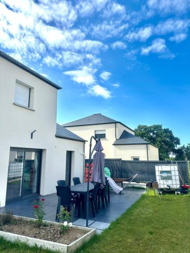 Erkély/terasz, JENNY GÎTE - HOMESTAY (JENNY GITE - HOMESTAY) in Plancoet