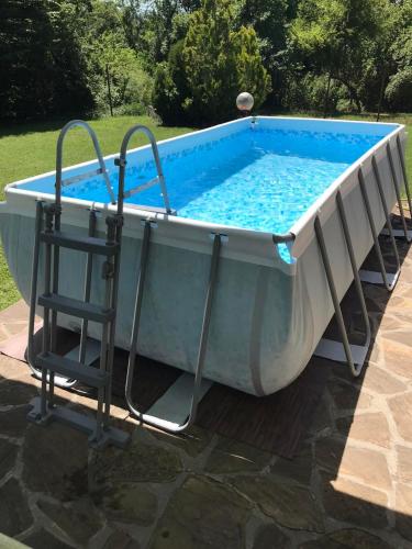 Sichanova Guest House in อาร์บานาสซี