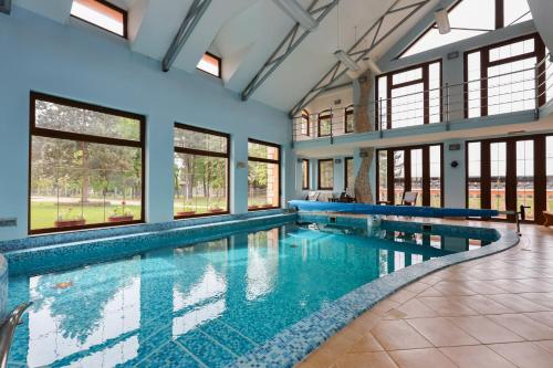 Zwembad, Hotel Villa Majur in Kelebija