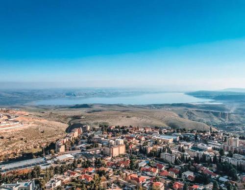 קונפיטה - וילה מהממת ובריכה בעיר העתיקה צפת, Safed (fotografie 7)