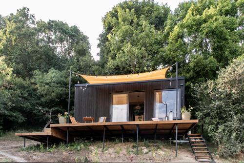 Exterior view, Tiny Heart Kabin in Nagymaros