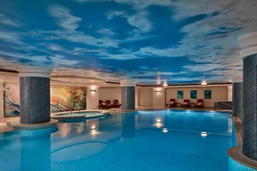 583665994 The Ritz-Carlton, Istanbul at the Bosphorus