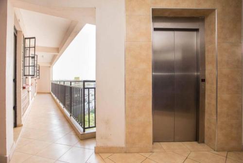One-Bedroom Apartment image 8