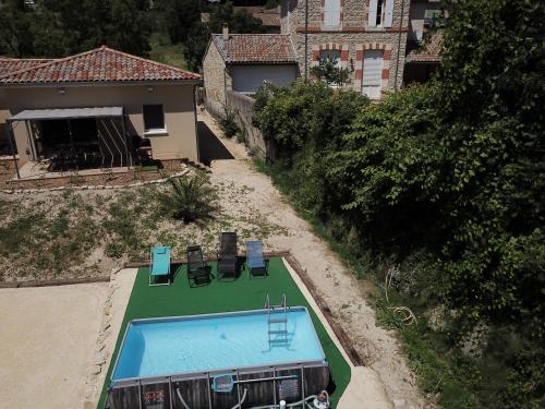 Gîte Le Chaudron 1 à 7pers avec piscine (Gite Le Chaudron 1 a 7pers avec piscine) in Montclar-Sur-Gervanne