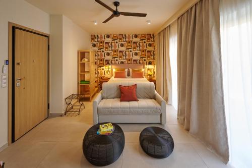 Rastoni Acropolis Uniquely Located Stylish Apartments - image 11