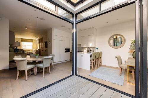 Sunny in Chelsea - Luxurious 3 Bedroom Chelsea Home, Londyn (zdjęcie 11)
