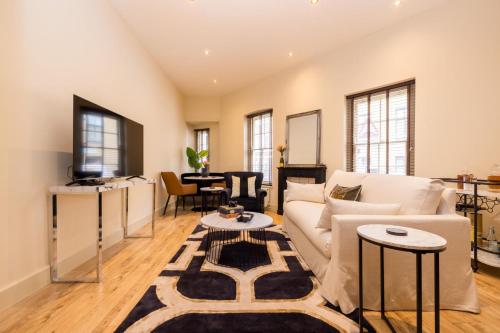 London Muse 1 Bedroom Apartment in Belgravia, London