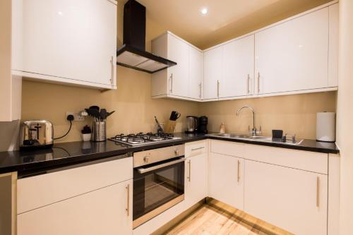 London Muse 1 Bedroom Apartment in Belgravia - image 9