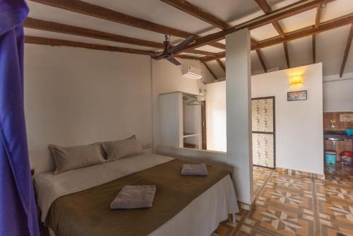 1 double bed