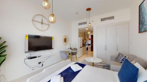 Primestay - Studio In Carson C - Damac Hills - image 3