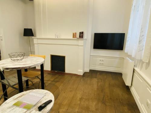 共用Lounge/電視區, Chez ROSE in 羅德茲市中心