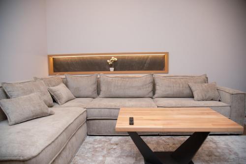 Tani Apartment - image 5