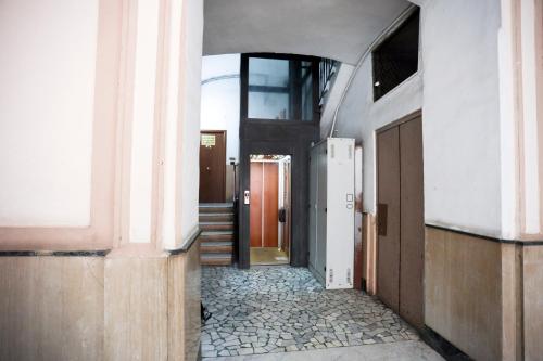 Track Station Studio Apartment - with Netflix Room Type - Studio