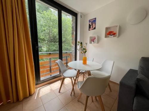 Apartamento junto a pistas en Canillo 2-8 HUT-7852 in Prats