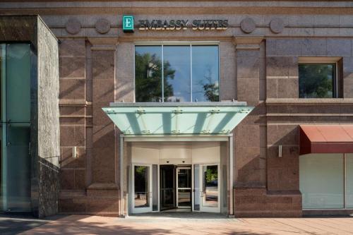 Embassy Suites by Hilton Washington DC Chevy Chase Pavilion in Washington, USA
