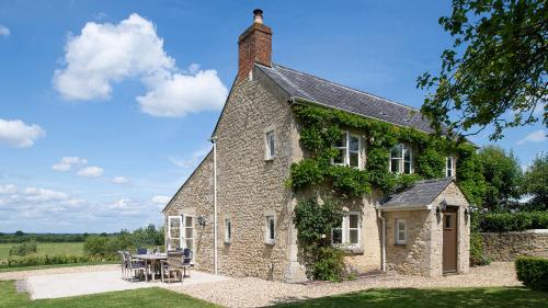 Фасада на хотела, Otmoor House in Beckley