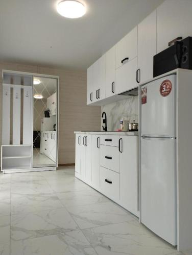 Перлина Карпат in Skhidnytsya