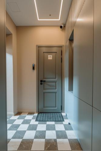 Luxury Smart Home Apartment in Vilnius Old Town, Sleep on Hästens 4