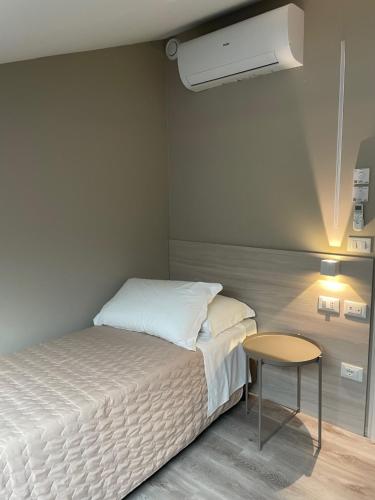 1 twin bed