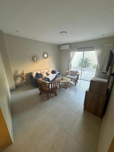 Departamentos Mate de Luna Nuevos, totalmente equipados, Zona residencial sobre Avenida principal, a in Don Bosco