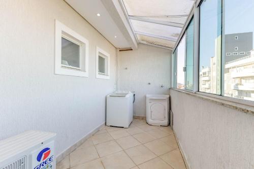 Apartment image 4