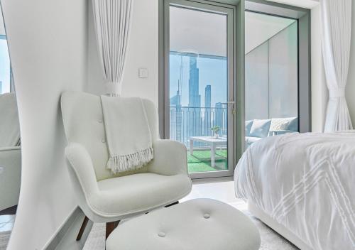 LUXE | 2BR | Burj Khalifa View | Dubai Mall Access - image 13