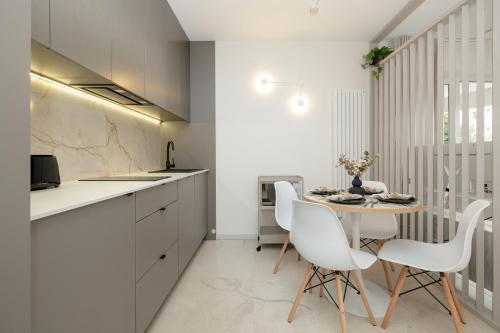 One-Bedroom Apartment with Balcony image 10