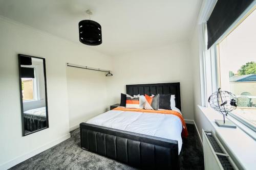 Modern 3 Bedroom Apartment in Millerhill