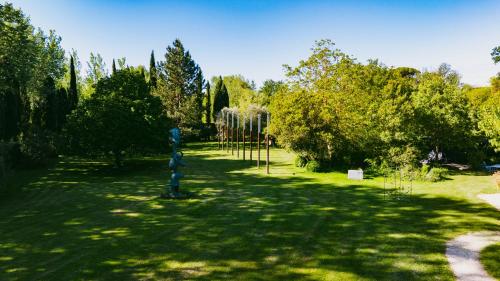 Bastide Rose - image 2