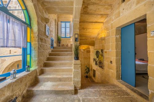 Room 2 - family room x 3 by Solea, Għarb (fotografie 3)