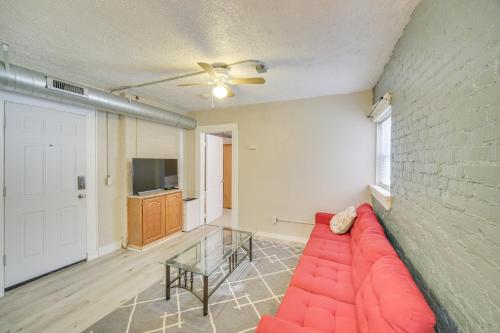 Cleveland Heights Apt Less Than 2 Mi to University Circle! in Cleveland Heights, USA