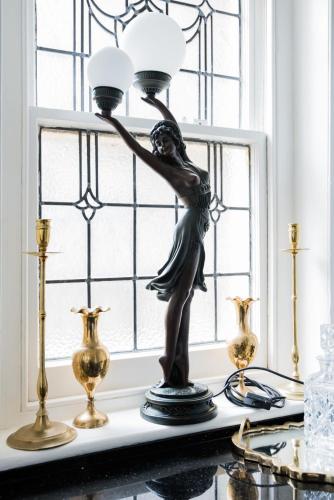 Classic Elegance - Regency Apartment with Period Features - image 5