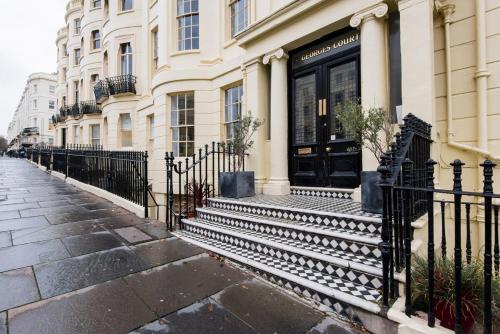 Classic Elegance - Regency Apartment with Period Features - image 3
