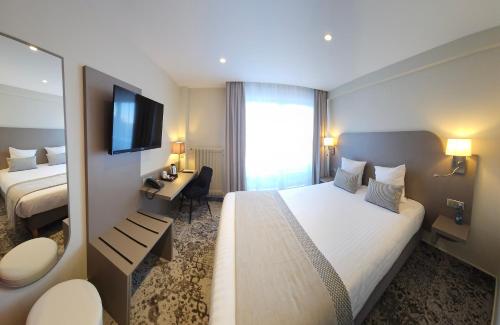 ยุโรป เฮกโน – โฮเทล แอนด์ สปา (Europe Haguenau – Hotel & Spa) in อาเกอโน