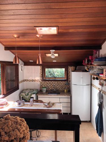 Konyha, Chale charmoso e aconchegante em Visconde de Maua in Mauá (Rio de Janeiro)