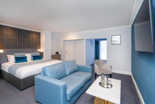 room detail thumbnail 1