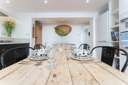 Host & Stay - Sunny Terrace on Robert Street, Брайтон-энд-Хов (фото 6)