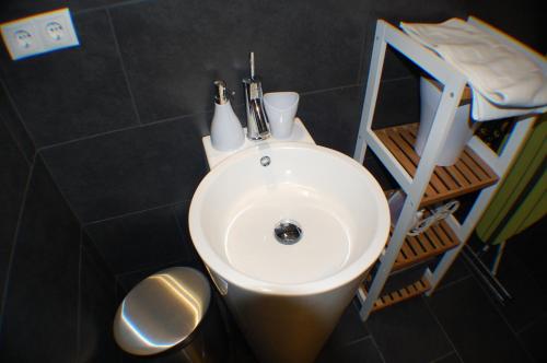 Alga Apartments am Westbahnhof Room Type - Two-Bedroom Apartment Top 9