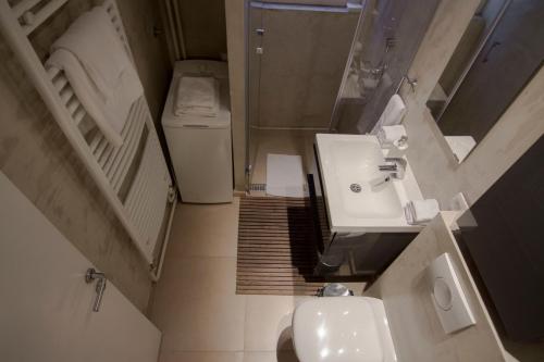 Studio Apartment Picasso - image 5