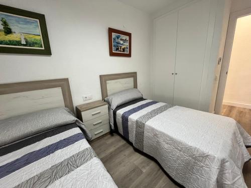 Three-Bedroom Standard Apartment image 10