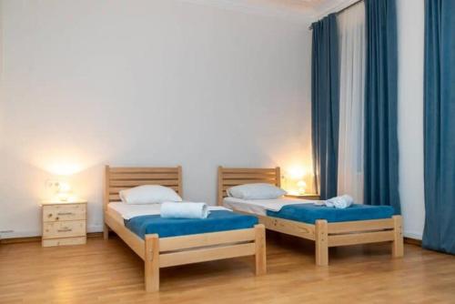 Opera House 2BR Apt with Tbilisi Charm - By Wehost