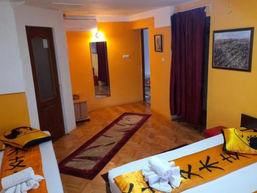Casa Tudor - image 4