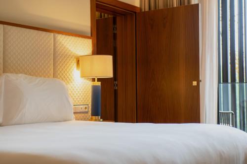 Curio Collection by Hilton Boeira Garden Hotel Porto Portug - image 13